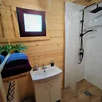Na Mazurskim Wzgorzu Nad Jeziorem Mertinsdorf